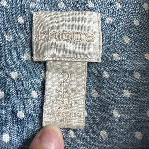 CHICO’S White Dotted Jean Shirt - Picture 3 of 6